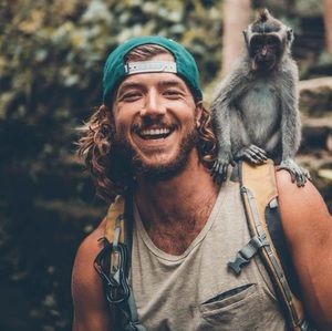 Meet your Posher, Scott